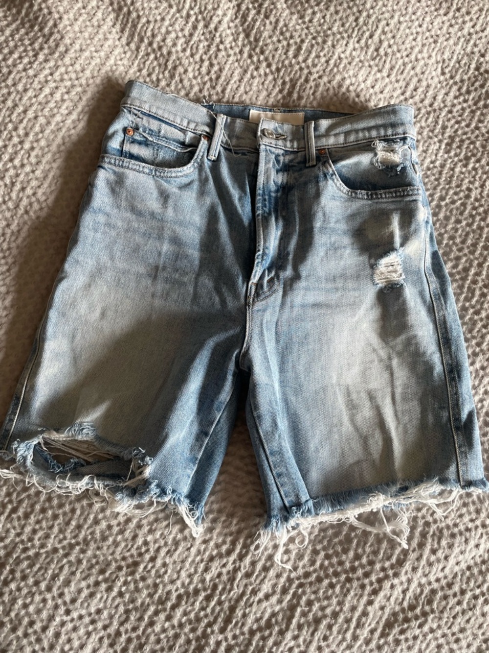 Mother High Waisted Smokin’ Short Fray | Size 27 | Distressed Denim